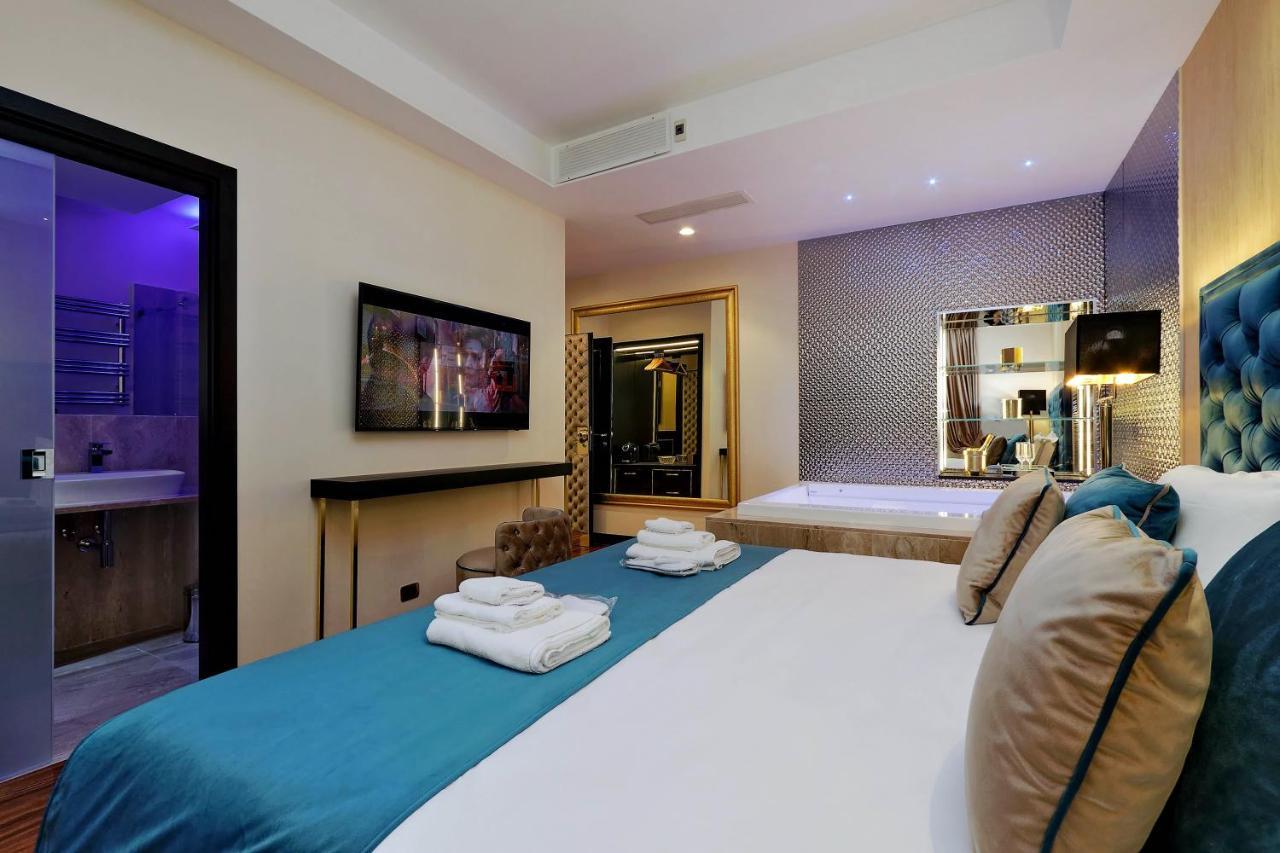 Trevi Diamond Luxury Suites & Jacuzzi Рим Экстерьер фото