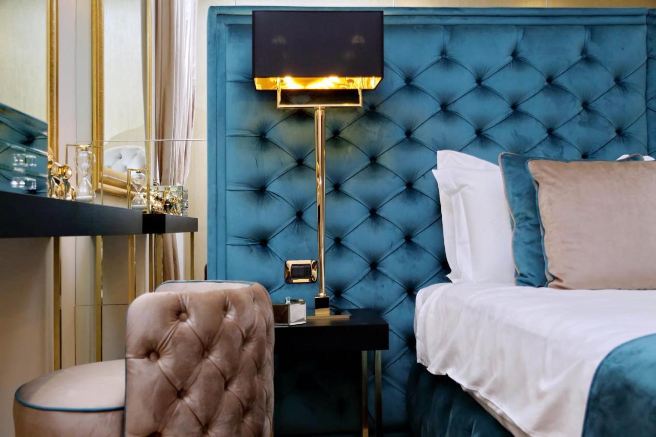 Trevi Diamond Luxury Suites & Jacuzzi Рим Экстерьер фото